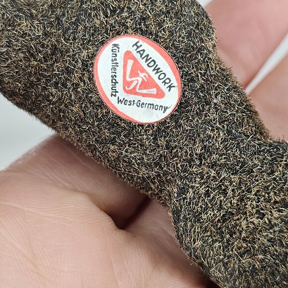 Vintage Wagner Kunstlerschutz Flocked Sea Lion Red Ball Germany Figurine FLAW - Picture 5 of 8